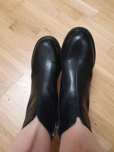 Leather ankle boots Filippo DBT7446/25 BK black