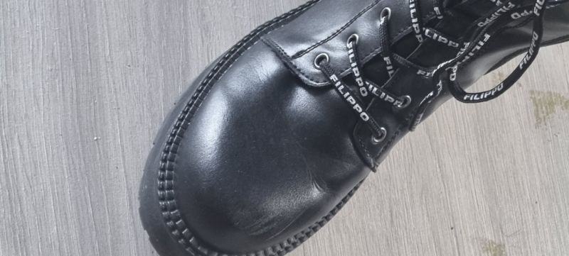 Leather ankle boots Filippo DBT7256/25 BK black