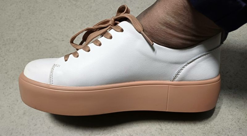 Leather shoes Filippo DP6117/24 WH BE white-beige