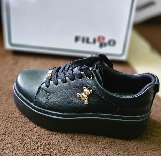 Leather sneakers Filippo DP6246/25 BK black