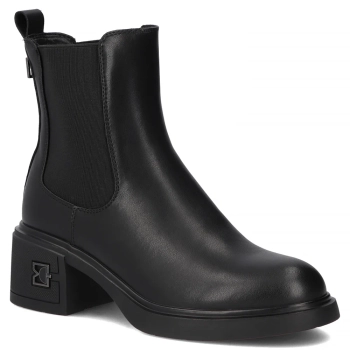 Leather ankle boots Filippo DBT7198/25 BK black