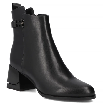 Leather ankle boots Filippo DBT7364/25 BK black
