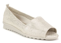 The Flexx Fantastic A202_03 Gold Smart Shoes