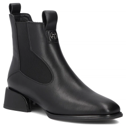 Leather ankle boots Filippo DBT8136/26 BK black