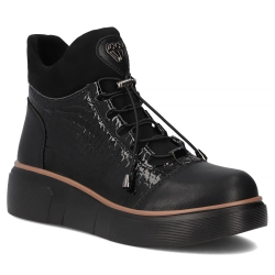 Leather ankle boots Filippo DBT7420/25 BK black