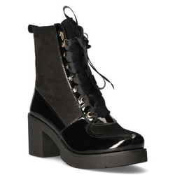 Leather ankle boots Filippo 077/Z black velor P7