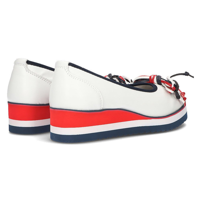 Skórzane baleriny Filippo DP2159/21 WH białe
