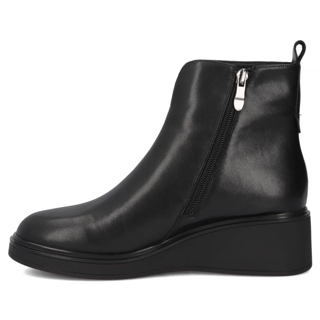 Leather ankle boots Filippo DBT7446/25 BK black