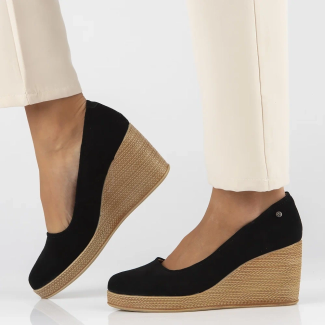 Skórzane półbuty na koturnie Filippo DP3521/24 BK SU czarne