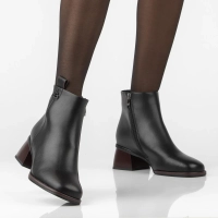 Leather heeled ankle boots Filippo DBT8125/26 BK BG black