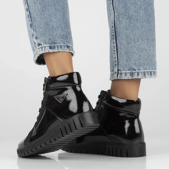 Leather ankle boots Filippo DBT4705/23 BK black