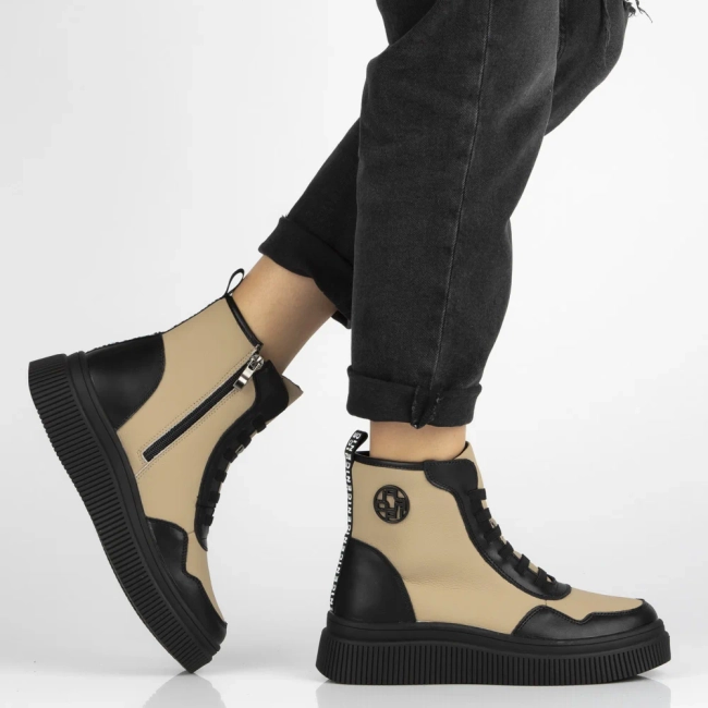 Skórzane botki na platformie Filippo DBT7298/25 BE BK beżowe