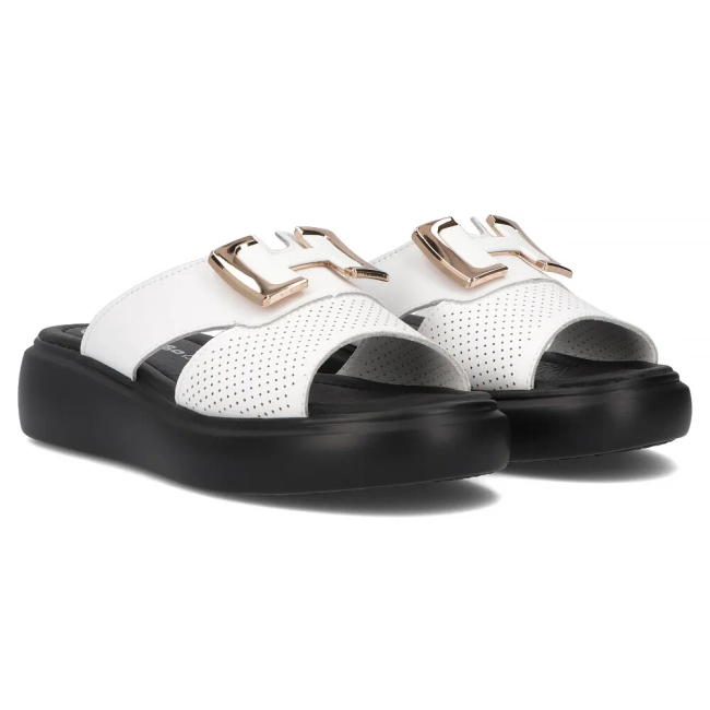Leather flip-flops Filippo DK7025/25 WH white