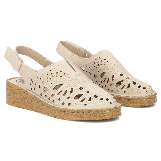 Leather sandals Filippo DS7643/26 BE beige