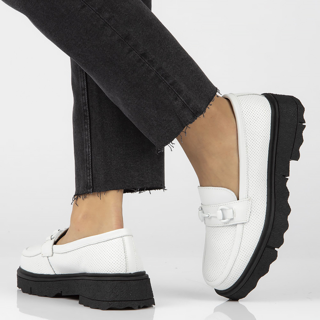 Leather shoes Filippo DP4196/22 WH white