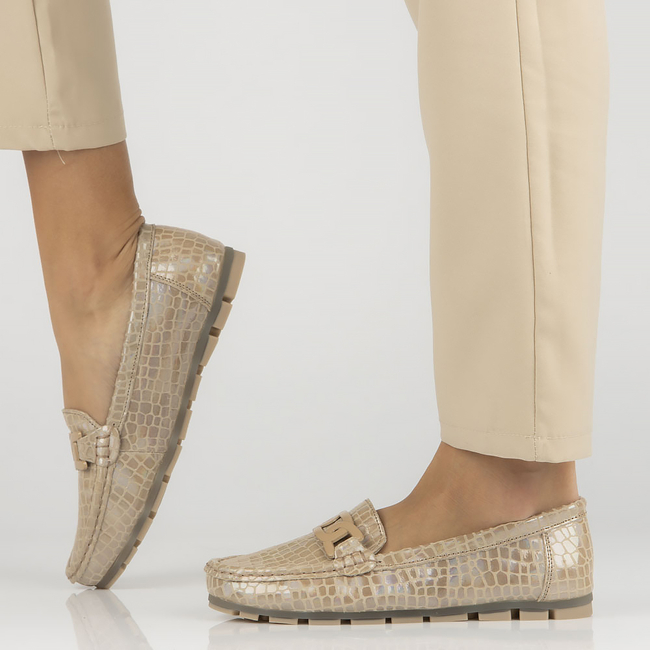 Skórzane mokasyny Filippo DP3630/23 BE Lak beżowe