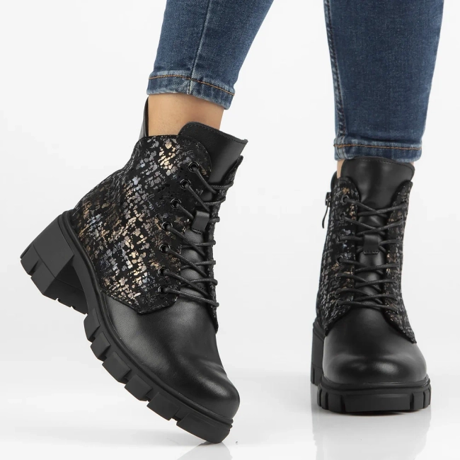 Leather ankle boots Filippo DBT6356/24 BK MLT black