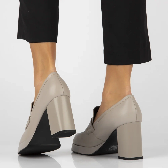 Leather shoes Filippo DP6172/24 BE beige