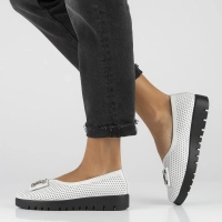 Leather shoes Filippo DP6043/24 WH white