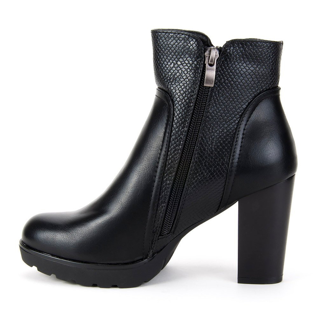 Ankle boots FILIPPO DBT264/16 BK