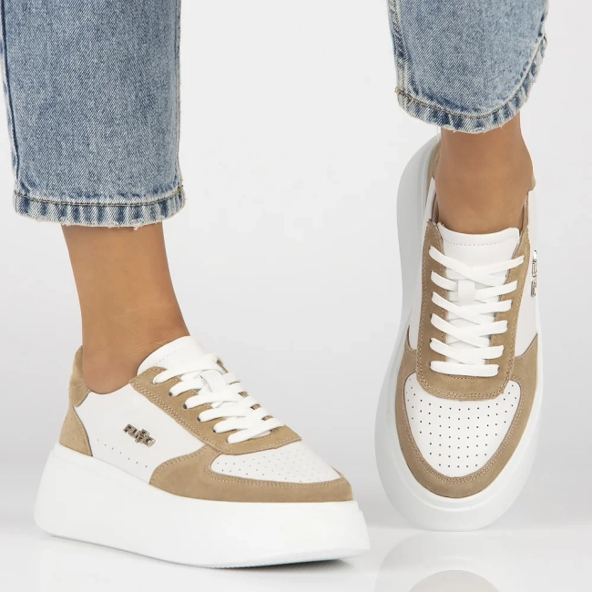 Leather sneakers Filippo DP6047/24 WH white