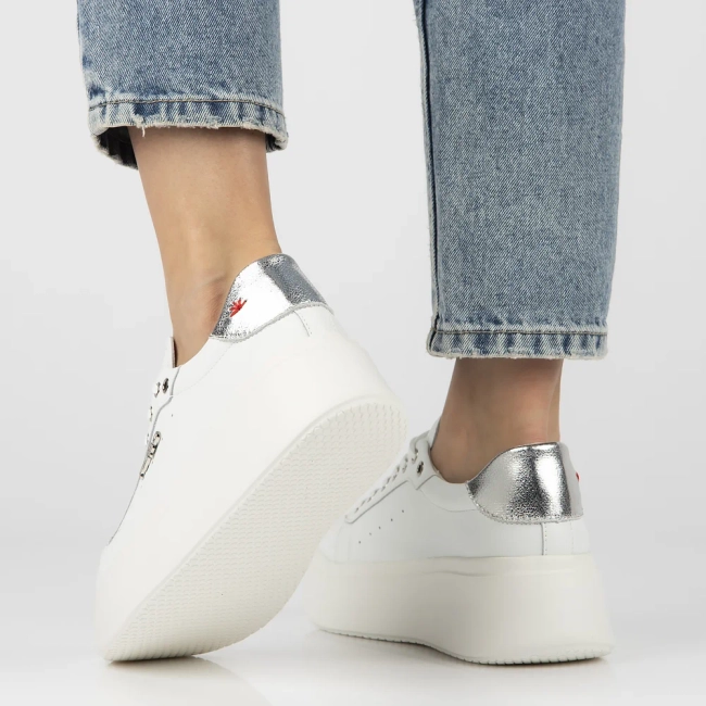 Leather sneakers Filippo DP6790/25 WH white