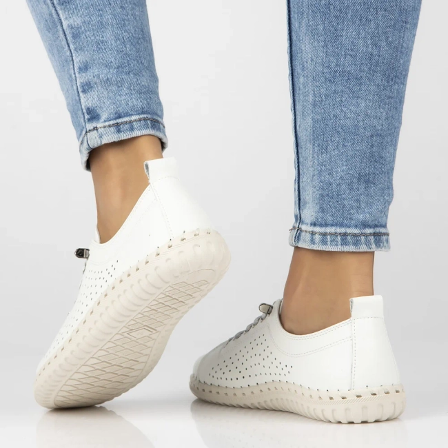 Leather shoes Filippo DP6735/25 WH white