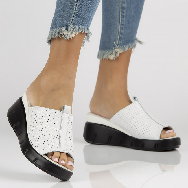 Leather flip-flops Filippo DK3594/22 WH white