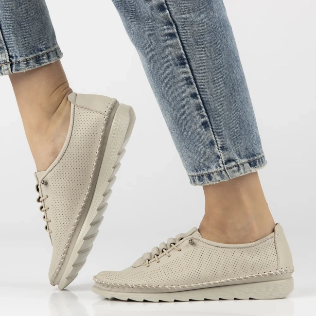 Leather shoes Artiker 54C0751 beige