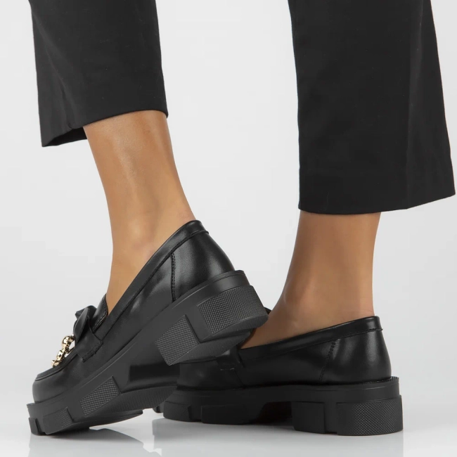 Leather shoes Filippo DP6101/24 BK black