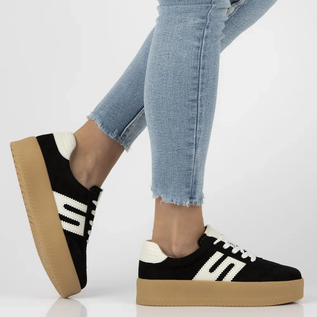 Skórzane sneakersy Filippo DP6994/25 BK czarne