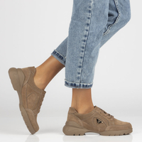 Skórzane półbuty na platformie Filippo DP4181/22 BE beżowe