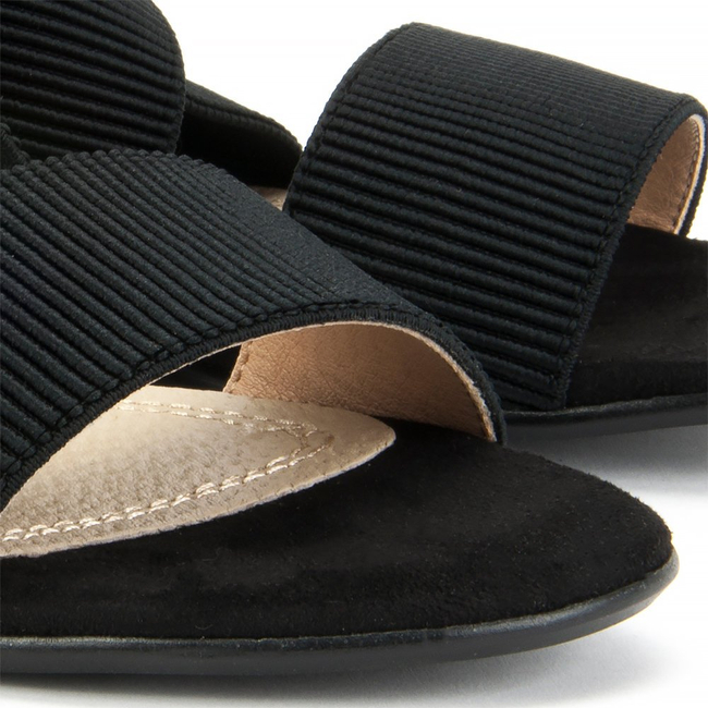 Sandały FILIPPO DS 038/17 BK