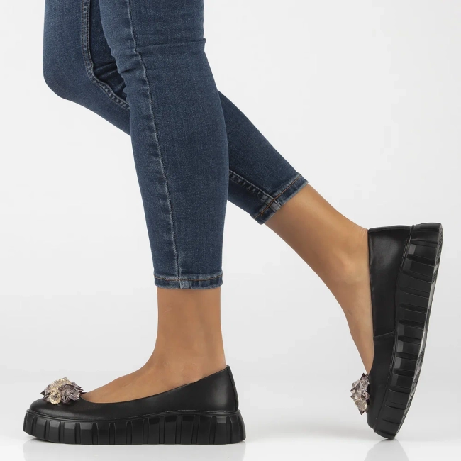 Leather shoes Filippo DP4682/25 BK black