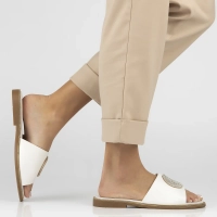 Klapki Filippo DK6217/25 WH białe