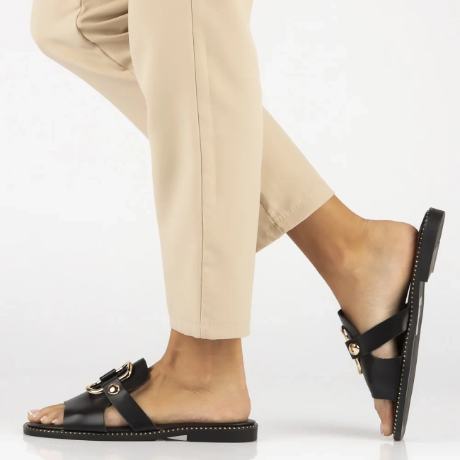 Leather flip-flops Filippo DK6264/24 BK black