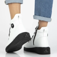 Leather ankle boots Filippo DBT7416/25 WH white