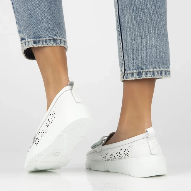 Leather loafers Filippo DP6705/25 WH white