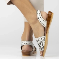 Leather sandals Artiker 56C2549 white