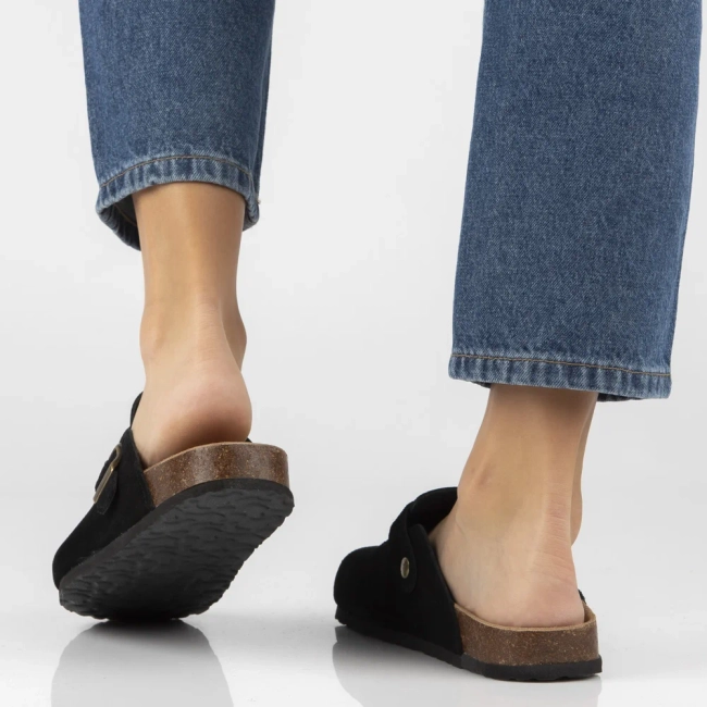 Leather flip-flops Filippo DK7918/26 BK black