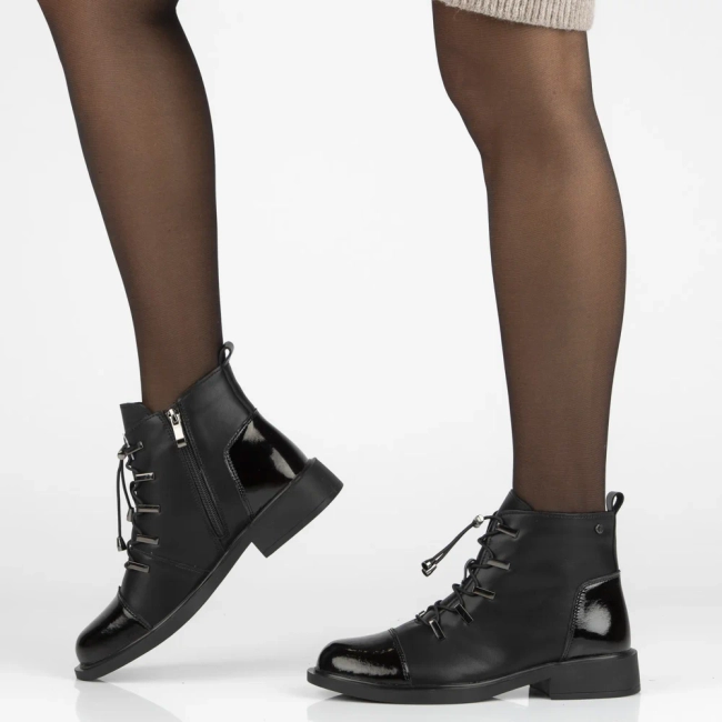 Leather ankle boots Filippo DBT7154/25 BK black