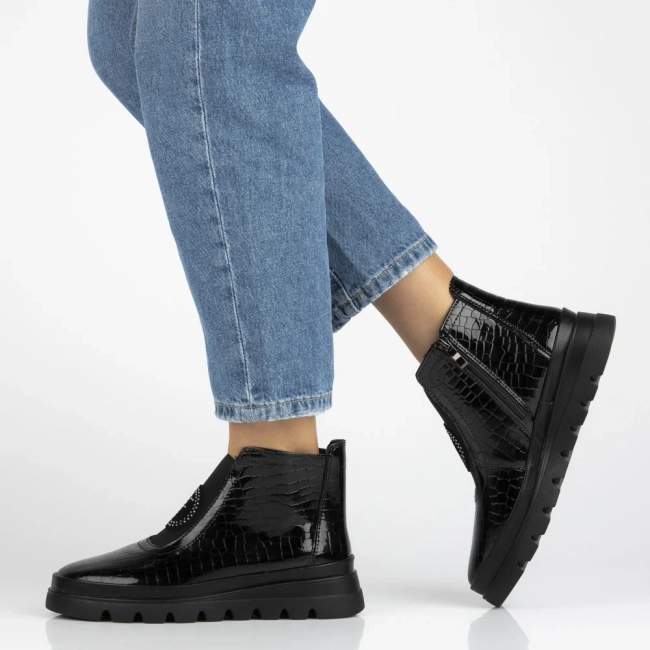 Leather ankle boots Filippo DBT7169/25 BK black