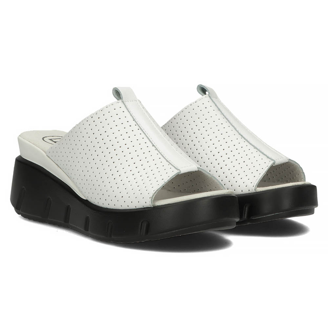 Leather flip-flops Filippo DK3594/22 WH white
