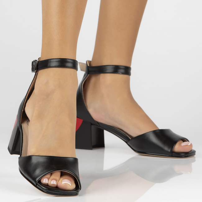 Leather sandals Filippo DS4423/23 BK black