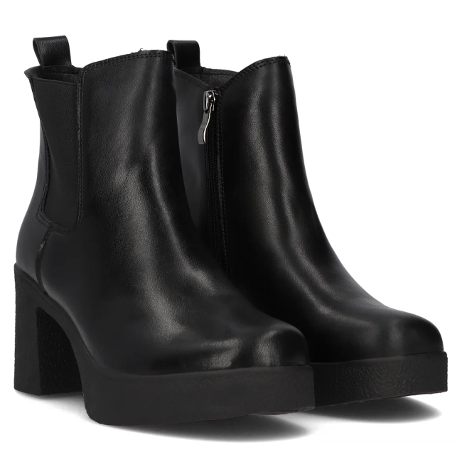 Leather ankle boots Filippo DBT6469/24 BK black