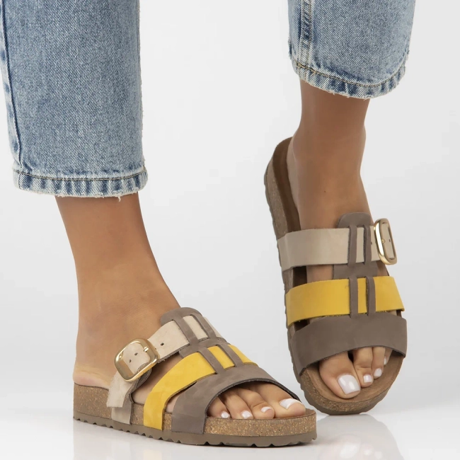 Leather flip-flops Yokono JERBA-137 NOBUCK MULT CIT brown