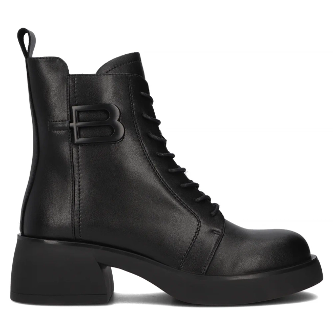 Leather ankle boots Filippo DBT6550/24 BK black