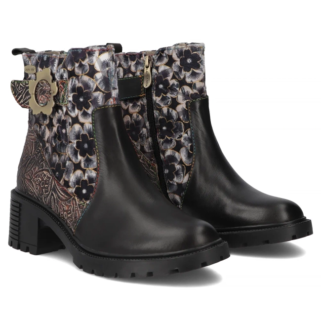Leather ankle boots Laura Vita corineo 31 black
