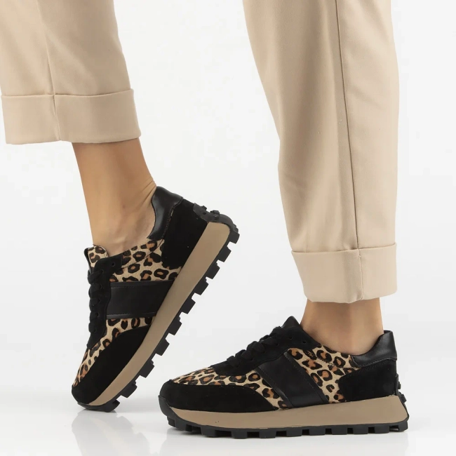 Skórzane sneakersy Filippo DP7112/25 BK LEO czarne