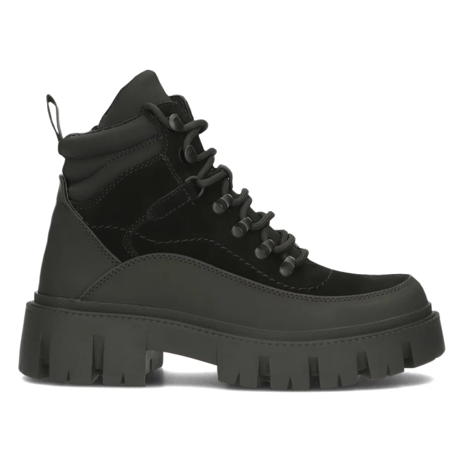 Leather ankle boots Filippo DBT4994/24 BK black